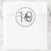 10 Monate Klassischer Rundaufkleber Runder Aufkleber (Tasche)