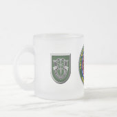 10. Special Forces Group (Im Flugzeug)  Mattglastasse (Links)