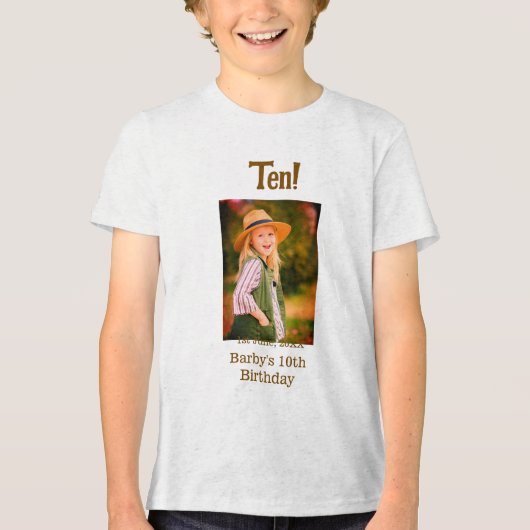 10th birthday photo name date simple brown beige b Tri-Blend shirt (Vorderseite)