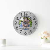 10th Wedding Tin Jubiläum Couple Name Foto Große Wanduhr (Zuhause)
