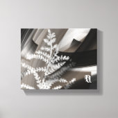 10x8" Terra’s Tender Whisper Abstract Brown Flower Leinwanddruck (Vorderseite)