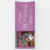 110. Geburtstag, Name, Vintager Teekessel Lila Banner (Vertikal)