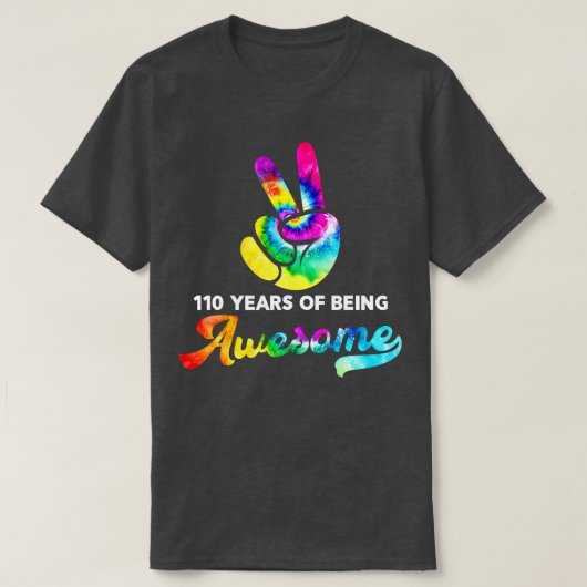 110 Jahre Phantastische Gefärbte Krawatte zum Gebu T-Shirt (Design vorne)