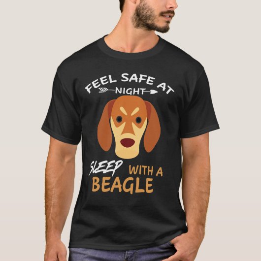 117 fühlen sich bei Nachtruhe mit Beagle sicher T-Shirt (Vorderseite)