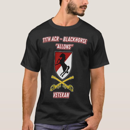 11. Armored Cavalry Regiment für 11. ACR Tierärzte T-Shirt (Vorderseite)