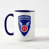 11. Im Flugzeug Abteilung "Arktische Engel" Custom Tasse (Links)