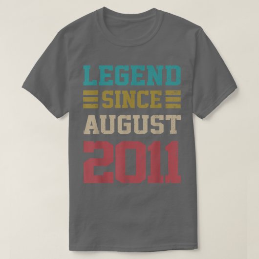 11 Jahre alte Geschenke Legend seit August 2011. T-Shirt (Design vorne)