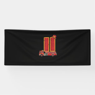 11 Jahre alter Geburtstagskind gibt Feuerwehrmann Banner