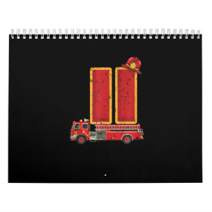 11 Jahre alter Geburtstagskind gibt Feuerwehrmann Kalender