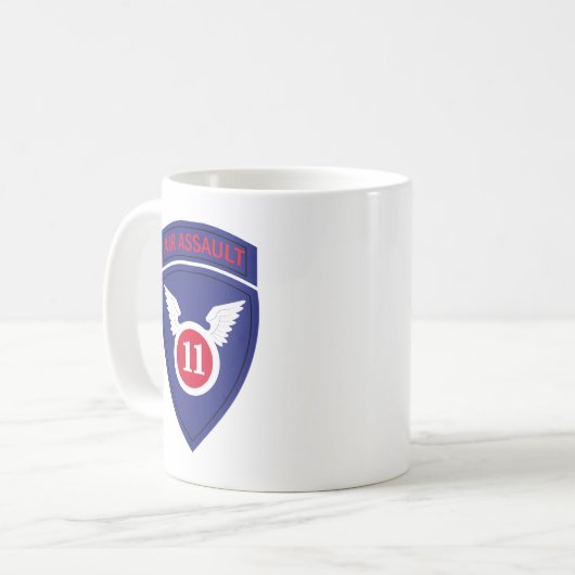 11. Luft-Angriffs-Abteilung Kaffeetasse (Vorderseite Links)