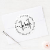 11 Monate Klassischer Rundaufkleber Runder Aufkleber (Umschlag)