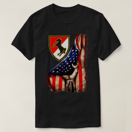 11th Armored Cavalry Regiment (11th ACR) American T-Shirt (Design vorne)
