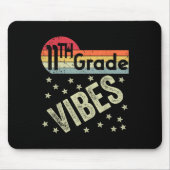 11th Grade Vibes Shirt Retro 80s Teacher Kids Back Mousepad (Vorne)