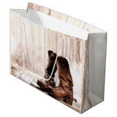 12.5lx4wx9h große Geschenktasche Stiefel Land rust Große Geschenktüte (Vorderseite Schrägansicht)