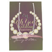 12. Hochzeitspearls auf Pflaume Moss Mittlere Geschenktüte (Rückseite)