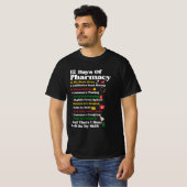 12 Pharmacy Funny Christmas Pharmacist Tec T-Shirt (Vorne ganz)
