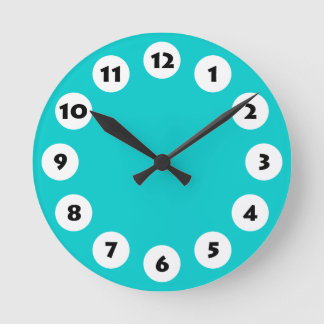 12 Spots - Schwarz mit Weiß auf Türkis Runde Wanduhr