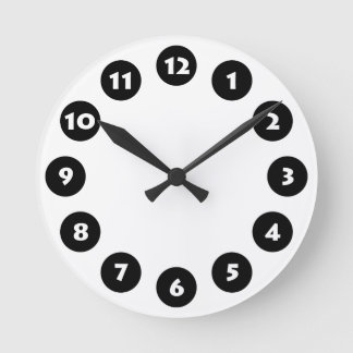 12 Spots - Schwarz und Weiß Runde Wanduhr