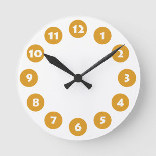 12 Spots - Whote with Golden on White Runde Wanduhr