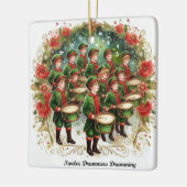 12 Tage Weihnachten Zwölf Drummer Drumming Keramikornament (Links)