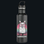 12 Years Old Bday Llamazing 12th Birthday Llama Edelstahlflasche<br><div class="desc">Retro Vintage Style Birthday Gift Design Perfect To Pair With Shorts,  Leggings Or Jeans For A Casual Yet Trendy Look. Humorous Funny Humor Birthday Gift Outfit For Family Member,  Loved One Or Yourself. Matches Loads Of Clothes. GET YOURS TODAY!</div>