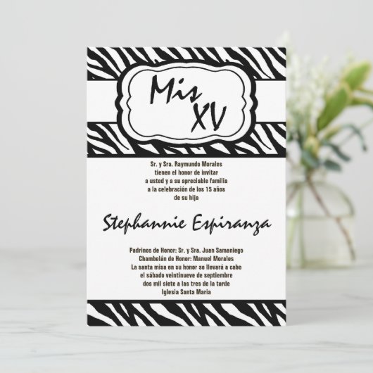 12x18 Black Zebra Print Quinceanera 15 Einladung (Stehend Vorderseite)