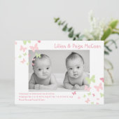 12x18 Girl Twins Butterfly Foto Geburtsankündigung Ankündigung (Stehend Vorderseite)