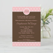 12x18 Pink Monogram Polka Dot Kinderdusche Einladu Einladung (Stehend Vorderseite)