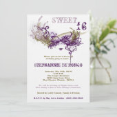 12x18 White Masquerade Sweet 16 Geburtstag Einladu Einladung (Stehend Vorderseite)