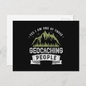 132. Ja, ich gehöre zu den Geocaching-Leuten Ankündigungspostkarte (Vorne/Hinten)