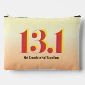 13.1 Halbmarathon mit fett gelbem roten Text Zubehörtasche (Vorderseite)