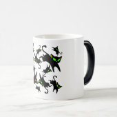 13 Jumping Black Kätzchens Verwandlungstasse (VorderseiteRechts)