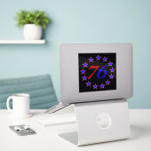 13 Sterne Aufkleber (Laptop auf Schreibtisch)