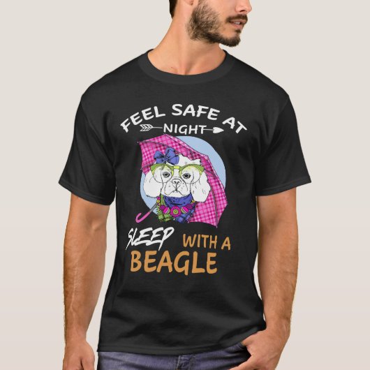 144 fühlen sich bei Nachtruhe mit Beagle sicher T-Shirt (Vorderseite)