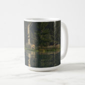 14 oz Tasse mit "Erschreckt"-Bild (VorderseiteRechts)
