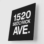 1520 SEDGWICK AVE. QUADRATISCHE WANDUHR (Winkel)