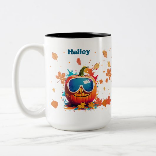 15 oz Fall Coffee Mug, Cool pumpkin with goggles Zweifarbige Tasse (Links)
