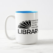 15 oz große Tasse Bibliotheks-Logo Blau (Links)