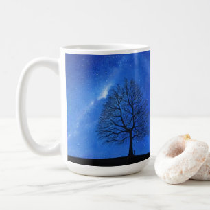 15 oz Tasse - "Die Himmel verkünden"