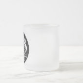 1684 Tasse für Mattiertes Schwarzes Logo - 2 Größe (Mittel)