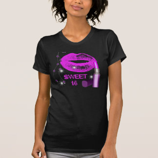 16 . Geburtstag 16 Lila, rosa Lippen Lipstick T-Shirt