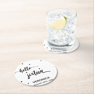 16. Geburtstag Schwarz-weiß hallo sechzehn Namen Runder Pappuntersetzer