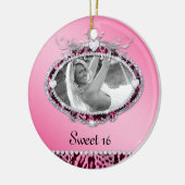 16. KERAMIKORNAMENT (Links)