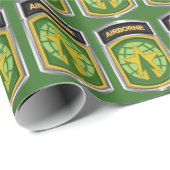 16. Militärpolizei-Brigade Geschenkpapier (Rolleneckpunkt)