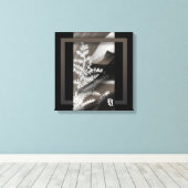 16x16" Terra’s Tender Whisper Abstract Brown Flowe Leinwanddruck (Insitu (Holzboden))