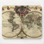 1720 Old World Map Mousepad (Vorne)