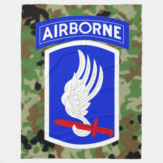 173. FLEECEDECKE (Vorderseite)