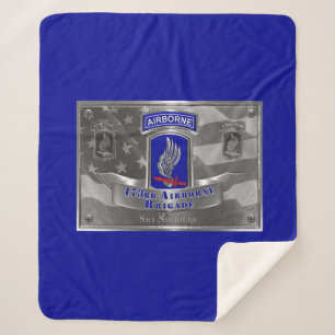 173. Im Flugzeug Brigade Sherpadecke