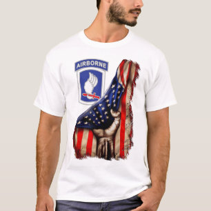 173. Im Flugzeug Brigade T-Shirt