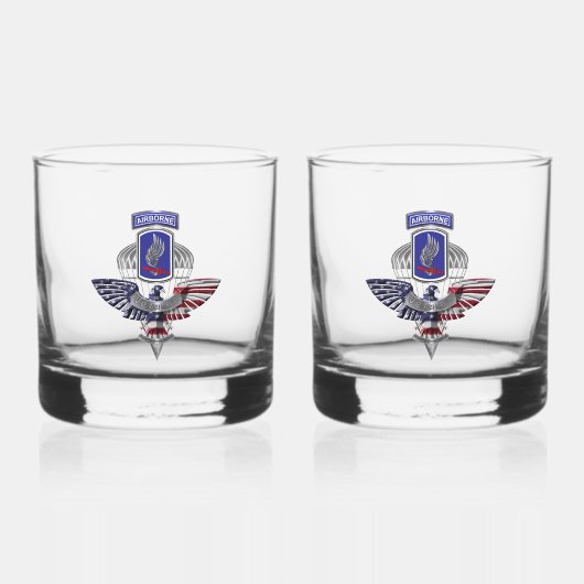 173. Im Flugzeug Brigade Whiskyglas (Vorderseite)